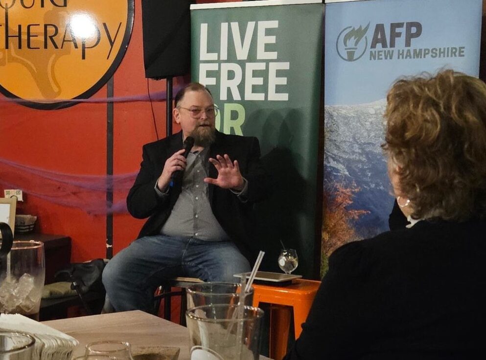 AI freedom vs government control NH leader argues - Versa AI hub